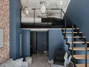 1715 Duplex Hotel