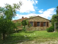 Paradiso Selvaggio Hotels near Centro Storico di Paciano