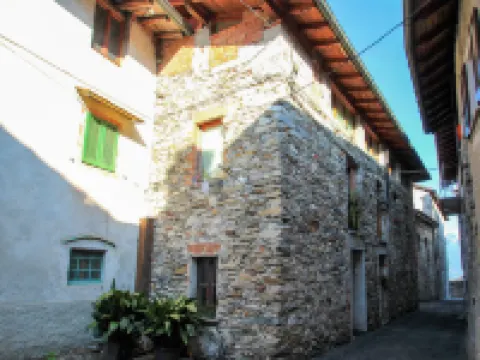 Caa de Sass Hotels in Castelveccana