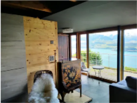 Chalet with Panoramic Views of the Mountains of the Oberland and Lake Thun 錫格里斯維爾住宿飯店