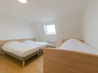 Strandhuis with Balcony Hotels in Bredene