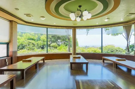 Buan (Byeonsanbando) Circle Pension Отели рядом с достопримечательностью «Byeonsan Beach»