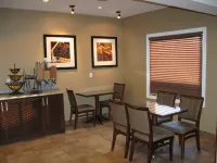 Sigma Inn & Suites Hudson's Hope Hotels in Hudson Hope