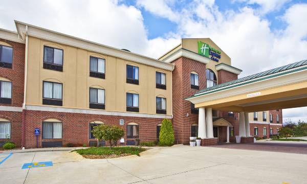 Holiday Inn Express & Suites Goshen by IHG