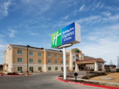Holiday Inn Express & Suites GEORGETOWN by IHG Hotels in Georgetown