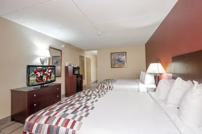 Red Roof Inn & Suites Macon