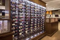 Hampton Inn Iowa City/Coralville (University of Iowa) - bar