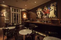 Hotel B - Romantic