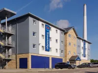 TRAVELODGE HUDDERSFIELD Hotels in 