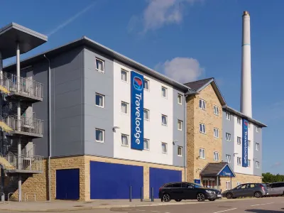 TRAVELODGE HUDDERSFIELD Hôtels à : 