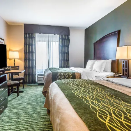 Comfort Inn & Suites Moore - Oklahoma City