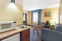 Baymont by Wyndham Waukesha Hotels in Waukesha