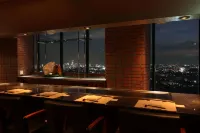 Shin Yokohama Prince Hotel - Bars