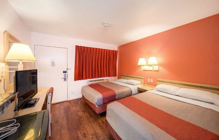 Motel 6 Greenville, TX