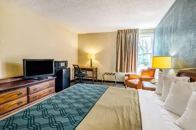 Econo Lodge Inn & Suites Radford-Blacksburg Area Hotel a Radford