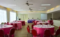 Bali Rich Villa Hotel a Jenu