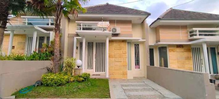 Full House at Villa Permata Garden C15 by N2K Hotels in Junrejo