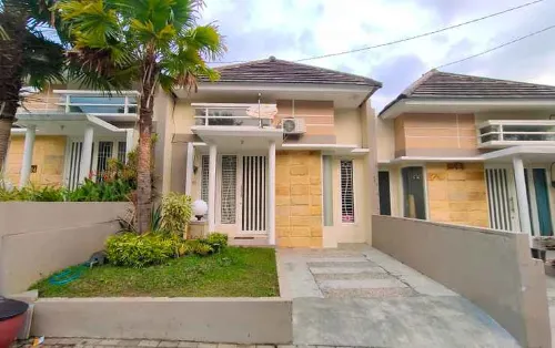 Full House at Villa Permata Garden C15 by N2K