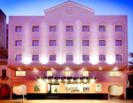 Hotel Argos โรงแรมใน