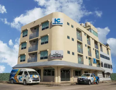 호텔 카레예스 Olmeca Archaeological Museum 주변 호텔