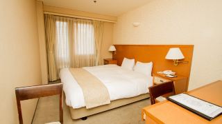 hotel-yokohama-camelot-japan