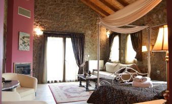 Trikalon Muses Art Suites
