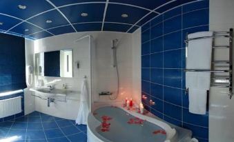 X&O Hotel