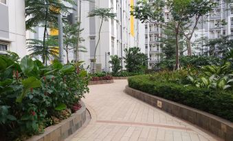 Pleasant and Tidy Studio Apartment Springlake Summarecon Bekasi