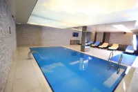 Bal Hotel - Pools