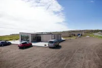 Arnarstapi Hotel - parking
