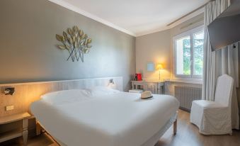 Hotel Causse Comtal Rodez, the Originals Relais