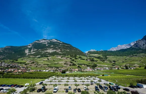 薩永貝恩斯酒店