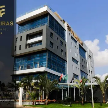 Palmeiras Suite Hotel