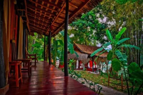Sa Sa Lao - Beach