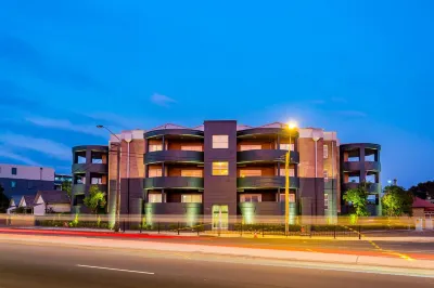 Sydney Airport Suites Hotels near Westfield Eastgardens