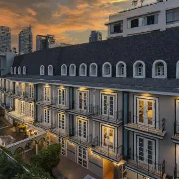 La Petite Salil Sukhumvit Thonglor 1 Hotels near Noble Remix