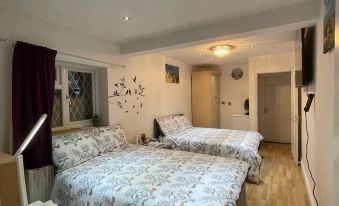 North Avenue, Guest House, Heathrow Airport-Free Parking