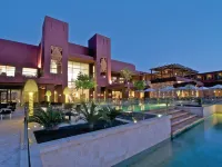 Mövenpick Tala Bay Hotel a 