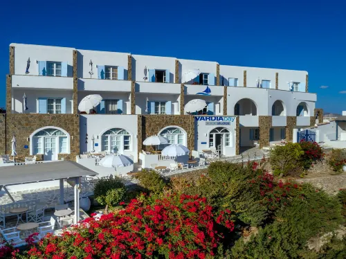 Vardia Bay Studios - Apartments