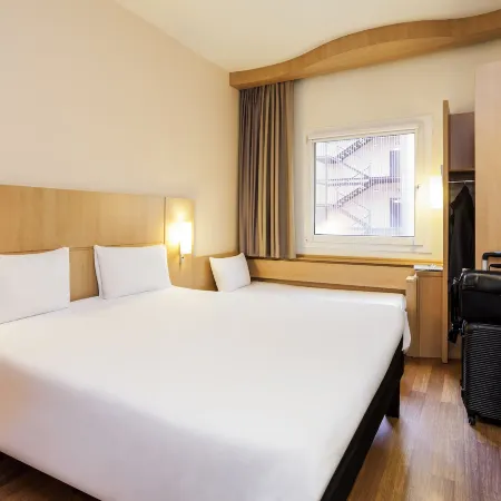 Ibis Girona Costa Brava