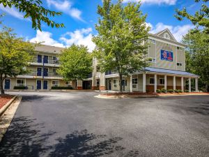 Motel 6 Greensboro, NC - I-40