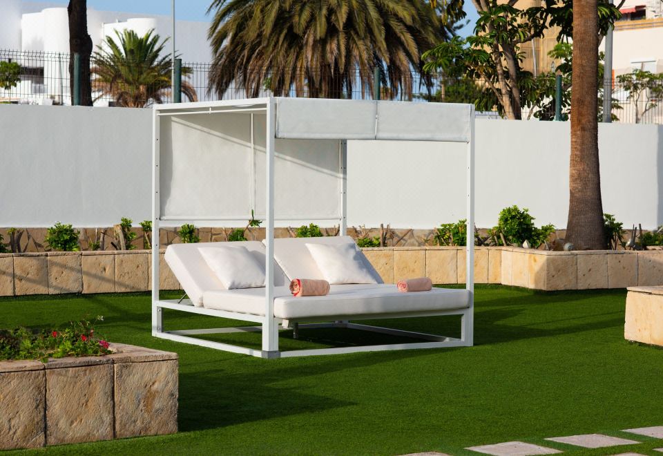 Ole Tropical Tenerife Over view