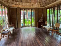Chunut House Resort