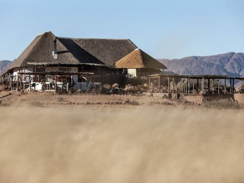 Desert Homestead Lodge l Ondili
