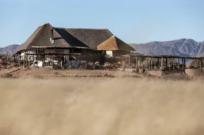 沙漠家園旅舍 | 奧迪利 Neuras - N/a'an ku se Wine and Wildlife Estate附近的飯店