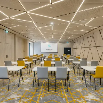 Hotel Vision Budapest by Continental Group Отели рядом с достопримечательностью «Мост Эржебет»