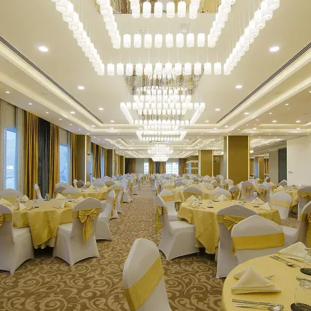 Al Murooj Grand Hotel
