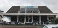 Amsterdam Lake Hotel