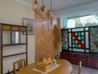 Monggo Nginep @Kotagede 5 Kamar dengan Tropical Pool