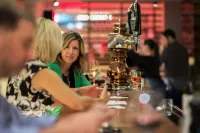 21C Museum Hotel Cincinnati - bar